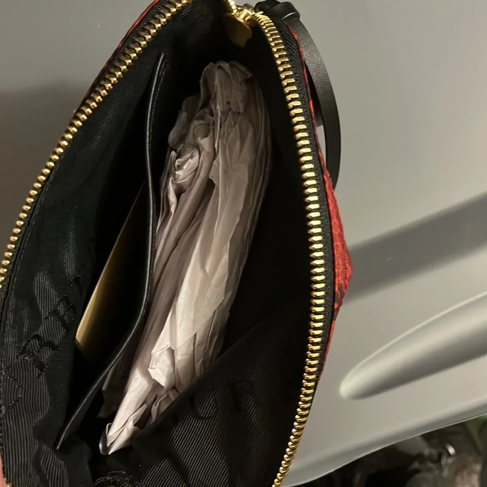 Burberry Large burgundy red Pouch - Picture 3 of 5